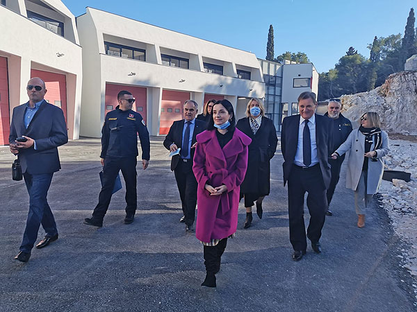 Fotografija ministrice poljoprivrede Vučković